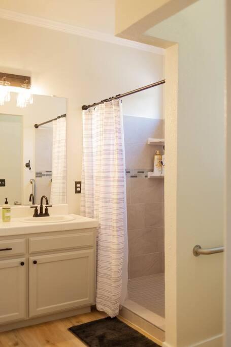 Villa Gateway Retreat: Short Drive To The Sequoias *